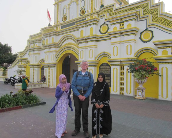 I pose with Ita (left) and Rennie (right) in front of the big entry gate leading to the Grand Mosque.