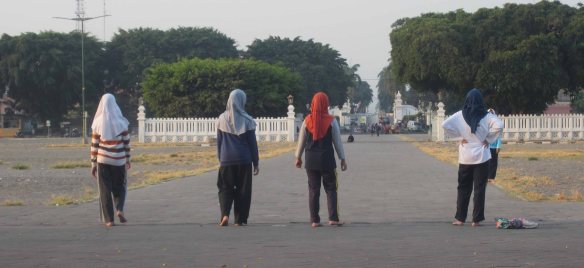 Yogya_putri_alun_alun!