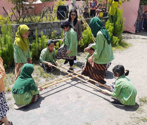JogjaHeritageTinikling